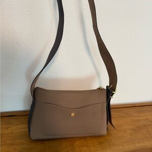 Cuyana crossbody messenger Bag small recycled plastic